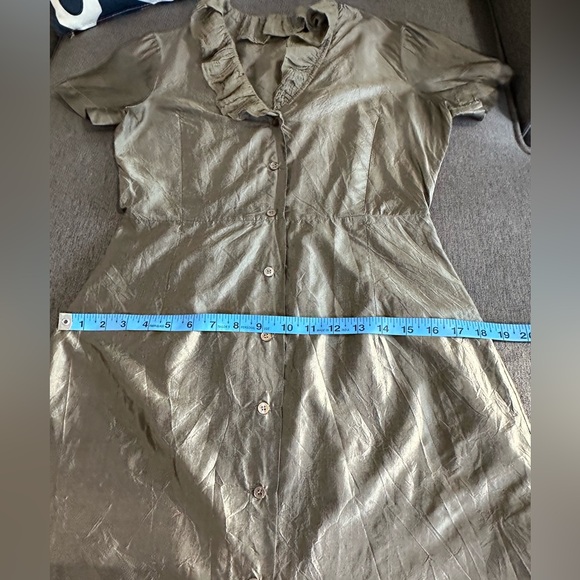 Women’s Button Down Dress - Picture 6 of 7